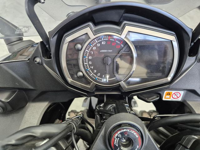 kawasaki - z-1000-sx-tourer-abs