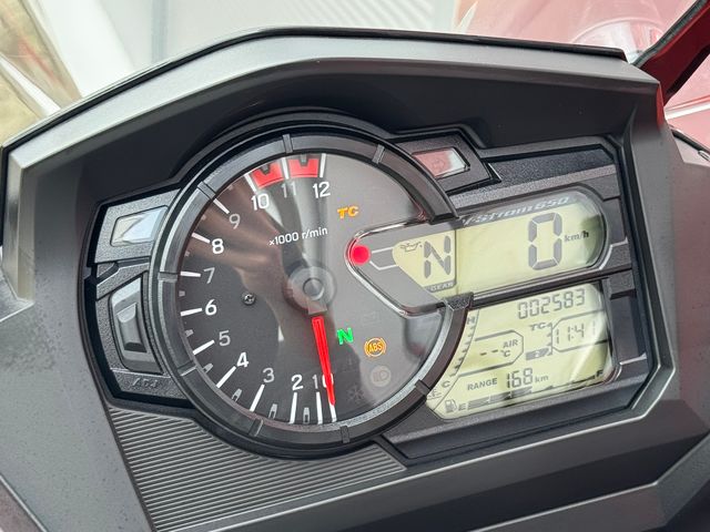 suzuki - v-strom-650-xta
