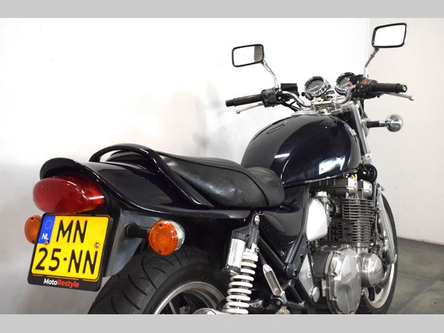 kawasaki - zephyr-1100