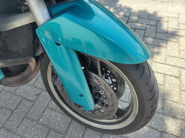 bmw - r-1100-rs