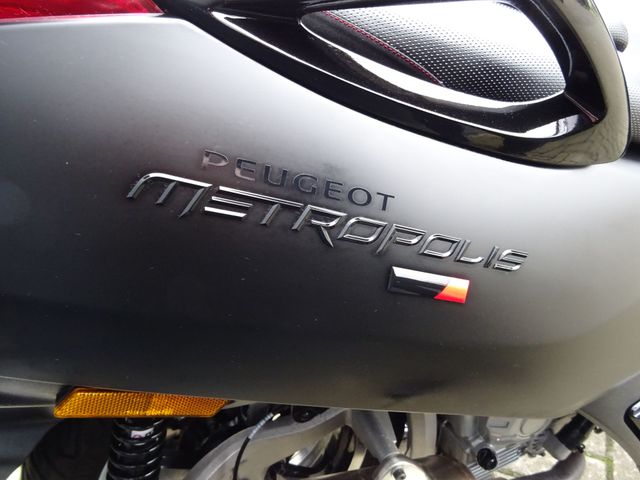 peugeot - metropolis-400