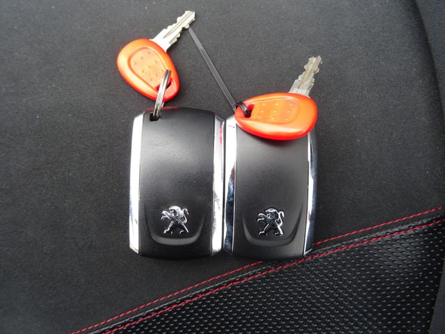 peugeot - metropolis-400