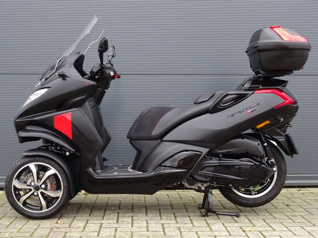 peugeot - metropolis-400
