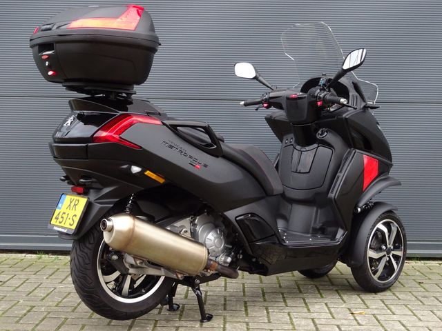 peugeot - metropolis-400