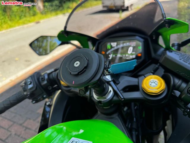 kawasaki - ninja-zx-4rr