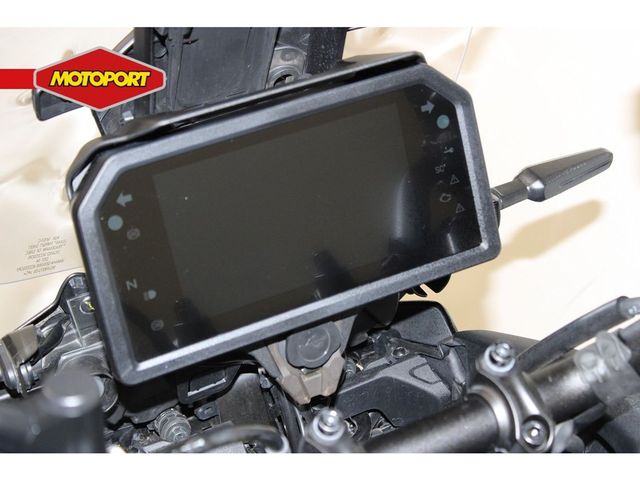 yamaha - tracer-9-gt--