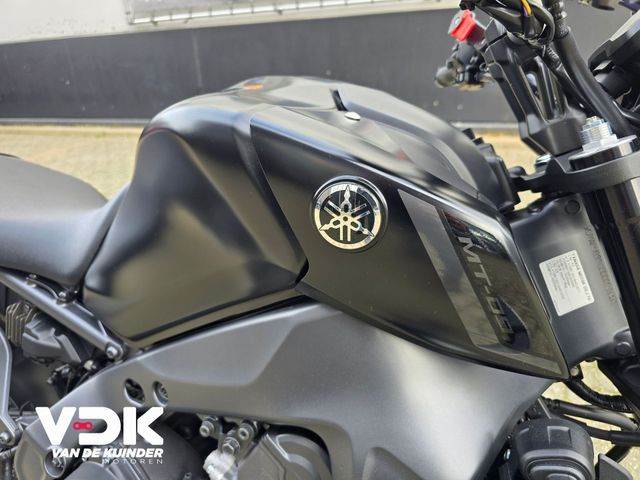 yamaha - mt-09-abs