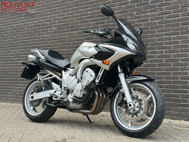 yamaha - fzs-600-fazer-s