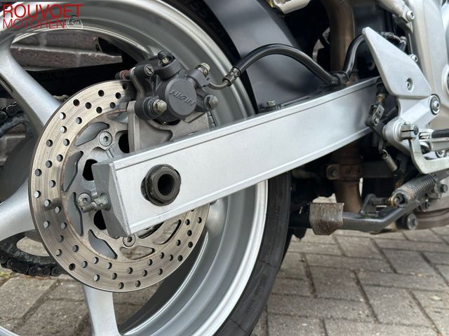 yamaha - fzs-600-fazer-s