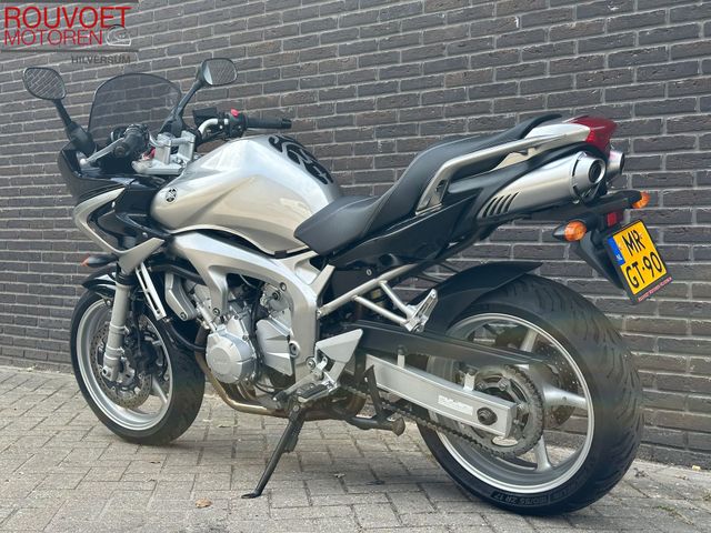 yamaha - fzs-600-fazer-s