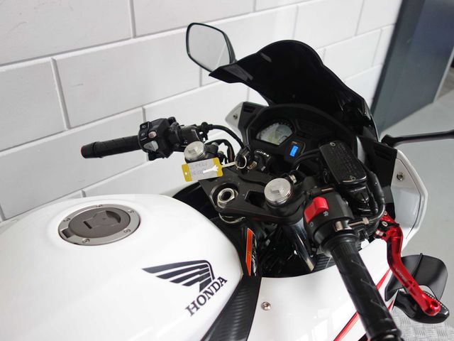 honda - cbr-650-f