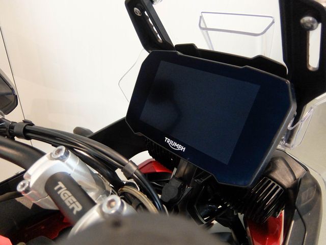 triumph - tiger-900-gt-pro