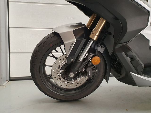 honda - adv-350