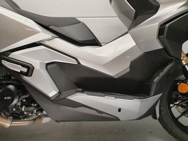 honda - adv-350
