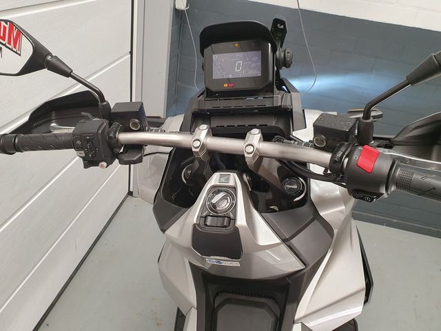 honda - adv-350