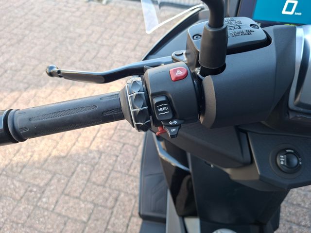 bmw - c-400-gt