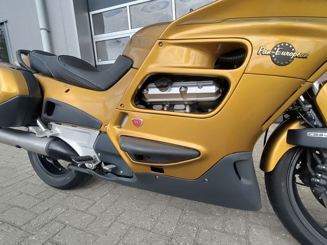 honda - st-1100-pan-european