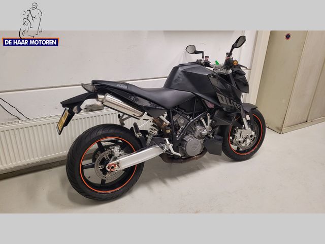 ktm - 990-super-duke