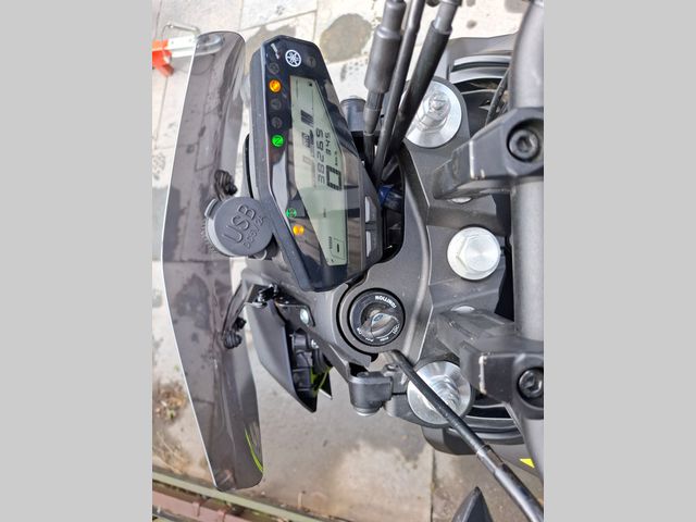 yamaha - mt-09-abs