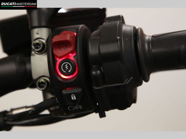 ducati - xdiavel