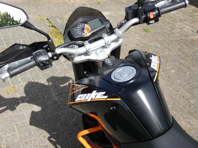 ktm - 690-duke-abs