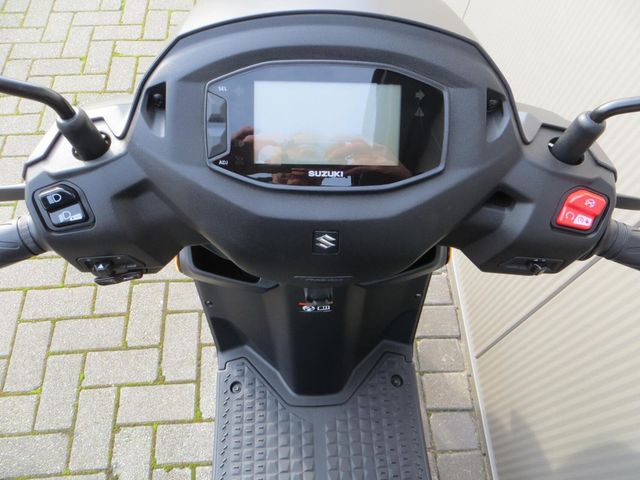 suzuki - address-125