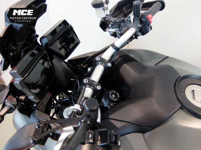 yamaha - tracer-9
