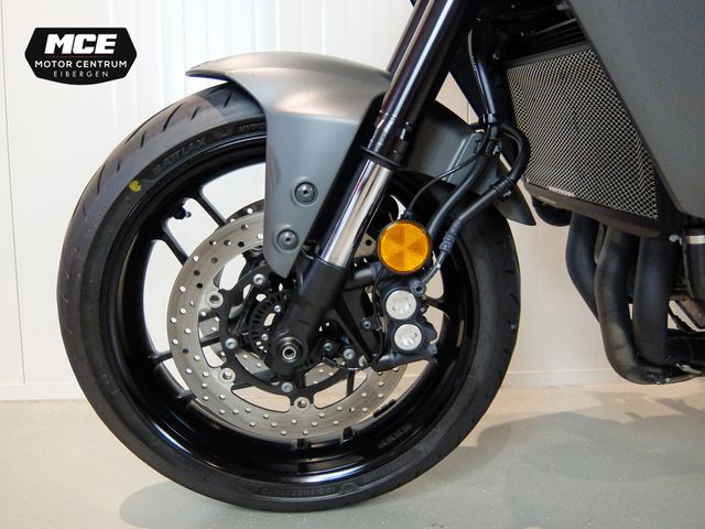 yamaha - tracer-9