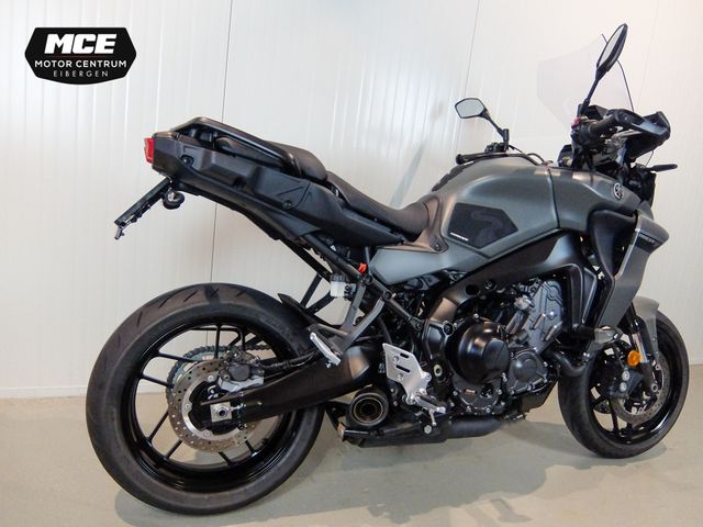 yamaha - tracer-9