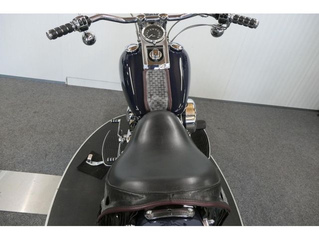 harley-davidson - springer-classic-flstsc-softail