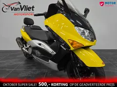 Yamaha Tmax 2001 occasion – foto 9 van 17