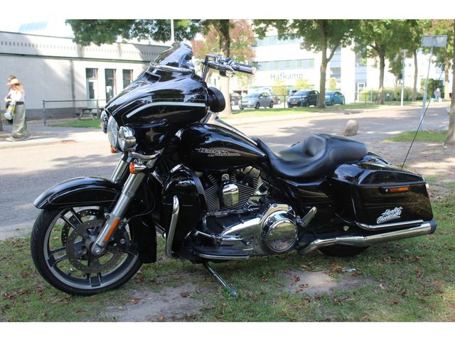 harley-davidson - street-glide-special-flhxs