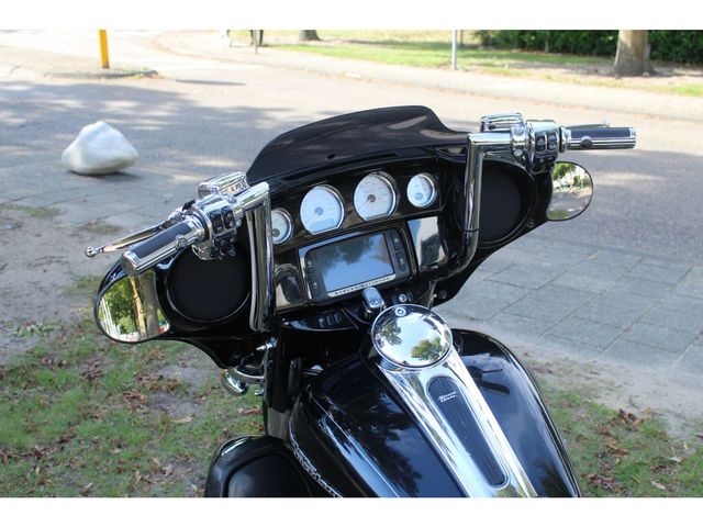 harley-davidson - street-glide-special-flhxs