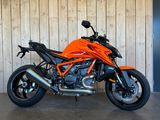 KTM 1390 SUPER DUKE R