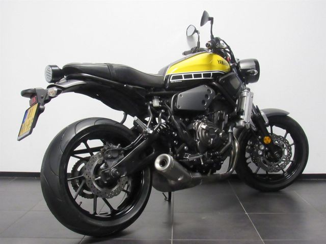 yamaha - xsr-700-abs