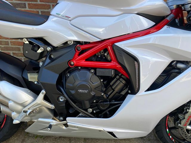 mv-agusta - f3-675