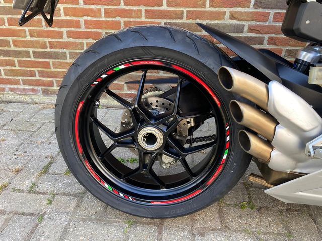 mv-agusta - f3-675