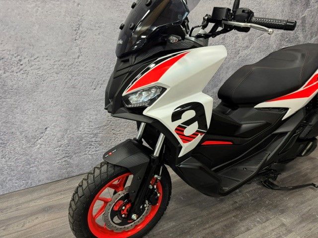 aprilia - sr-gt-sport-200