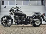 KAWASAKI VN 900 CUSTOM