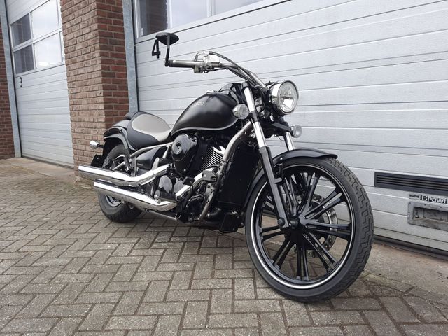 kawasaki - vn-900-custom