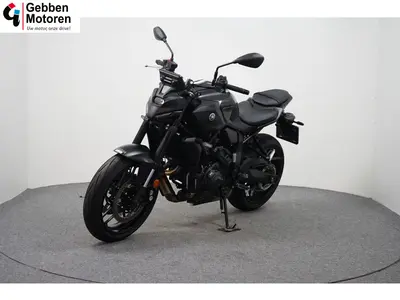 YAMAHA MT 07 Y-AMT – foto 4