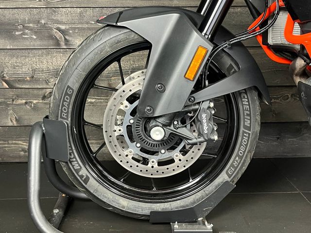 ktm - 1090-adventure