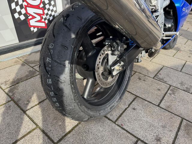 triumph - daytona-955i