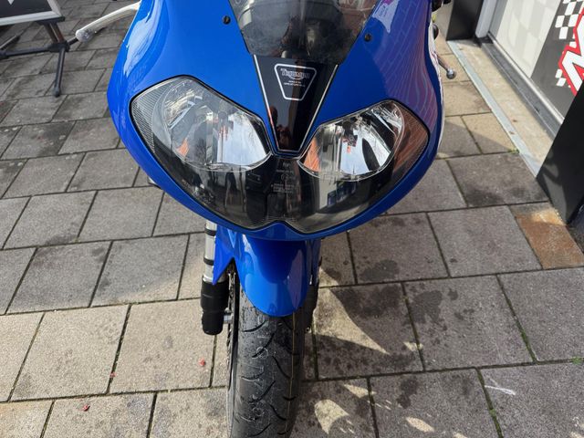 triumph - daytona-955i