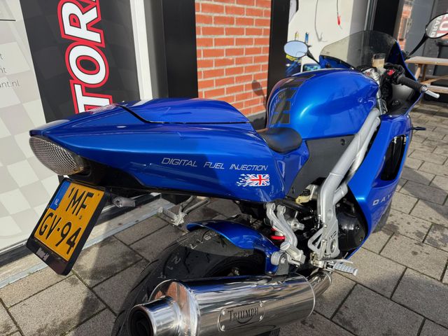 triumph - daytona-955i