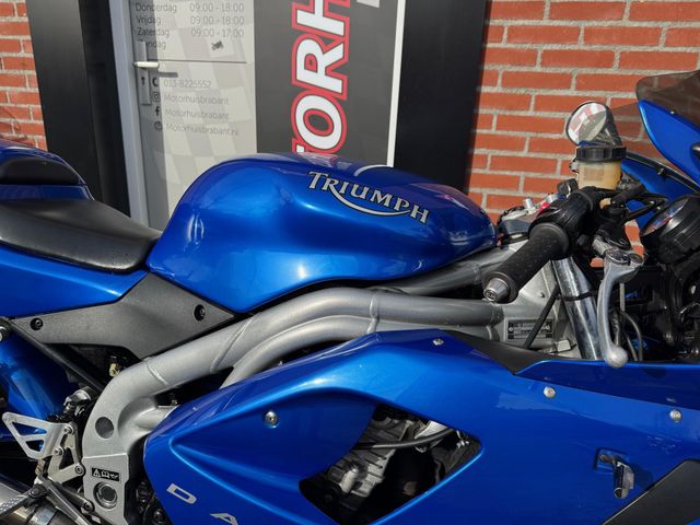 triumph - daytona-955i