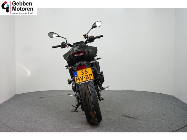 yamaha - mt-09-y-amt