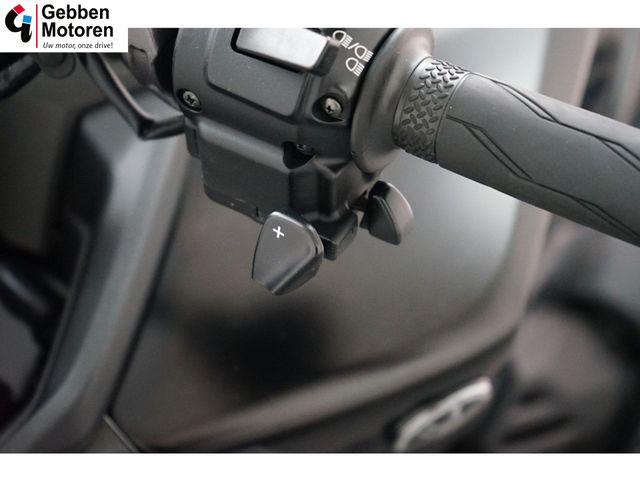 yamaha - mt-09-y-amt