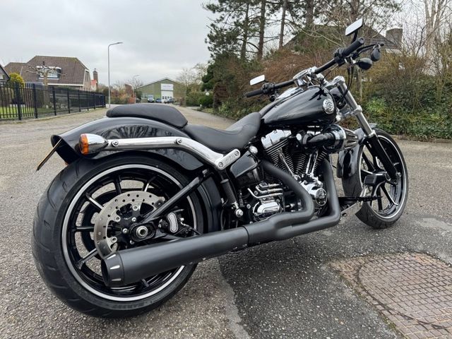 harley-davidson - breakout