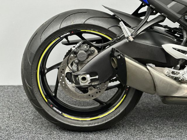 suzuki - gsx-s-950
